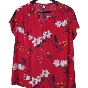 Old navy red shirt